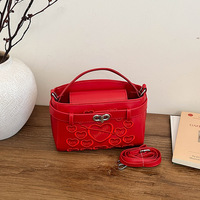 Sac bandoulière en cuir PU gaufré en forme de cœur, mini sac à main à poignée supérieure pour femme, LOGO personnalisé