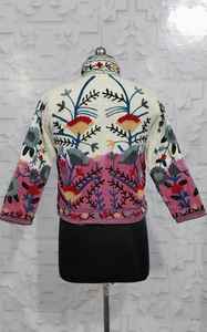 Chaqueta corta Tie Dye Suzani TNT para mujer, estilo bohemio, gitano, Crewel, ideal para festivales, regalo especial. - Product Image 3