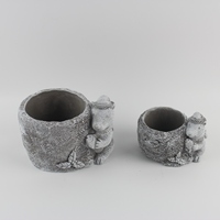 Pots en ciment au design unique en gros avec forme personnalisable pour la décoration de jardins, serres et sols