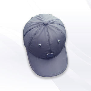 Casquette en polyester unisexe de haute qualité 2 faces respirante imperméable à l'eau Logo personnalisé article de sport fabriqué au Vietnam emballé dans un carton - Product Image 3