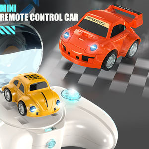 Nouvelle Voiture Télécommandée Mini 2.4G Beetle 2 Canaux avec Phares Sonores et Fonction de Stockage, Modèle de Voiture Moulé sous Pression Rechargeable - Product Image 2