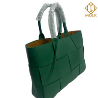 Sac fourre-tout d'été en cuir de vachette vert tressé pour femme, sac à main minimaliste avec poche intérieure zippée et fermeture à lacets
