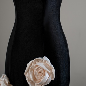 Sfy262 Dubai Black Strapless <b>White</b> 3D Flower Mermaid Evening Dresses Court Train Sleeveless Satin Prom Dresses Jancember - Product Image 3