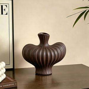 Vase en céramique givrée créative avec un design d'épaule unique pour la décoration du salon - Product Image 5
