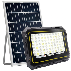 ไฟสปอร์ตไลท์ LED 300W IP66 สำหรับภายนอกอาคาร โคมแก้ว แสง 6000K ตัวเรือน ABS ติดผนัง ใช้พลังงานแสงอาทิตย์ มุมลำแสง 170 องศา พร้อมรีโมทคอนโทรล - Product Image 1