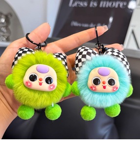 Cadeaux d'activités : Petit porte-clés en peluche boule de charbon, porte-clés en PVC, pendentif en plastique pour sac à dos, clés de voiture de couple, cadeaux à suspendre - Product Image 2