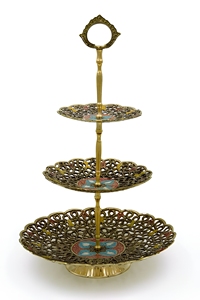 Elegante Soporte de Servir de Latón de 3 Niveles, Bandeja Decorativa para Frutas, Pasteles y Postres con Diseño Floral Hecho a Mano para el Hogar, Cocina y Bodas - Product Image 5
