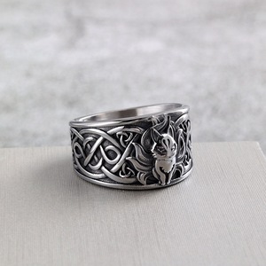 Anillo de Hombre de Acero Inoxidable Estilo Nórdico Vintage Yunnique, Diseño de Zorro de Nueve Colas Vikingo, Patrón Animal Geométrico, Estilo Hip Hop, Regalo - Product Image 1