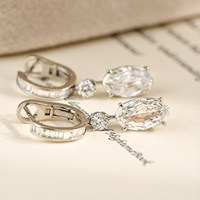 Boucles d'oreilles Hailey Style PT950 en platine avec diamants de laboratoire ovales, à charnière, collection Fairy Villa Estate, éclat haut de gamme, design de la série Auction House