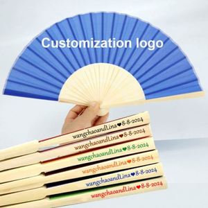 Éventail en bambou sculpté chinois, décoration d'art populaire avec peinture antique, idéal pour cadeau d'affaires, décoration intérieure ou utilisation en fête - Product Image 6