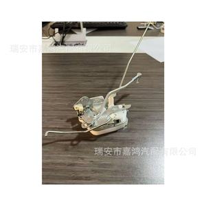 ติโก้ ชุดล็อคประตูหน้า อะไหล่ใหม่สำหรับซ่อม - Product Image 1