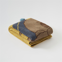 Couverture en microfibre avec boule de poils en trois dimensions pour la décoration de la maison WD