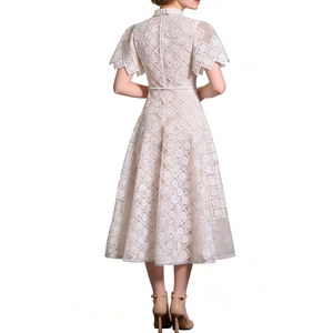 Vestido Midi de Encaje Geométrico para Mujer - Vestidos Formales con Cuello y Apliques Florales en 3D, Moda Femenina - Product Image 3