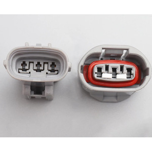 Conector de Alternador Dragon Leap DT04-3P-P007 Macho de 3 Pines para Vehículos Toyota y Lexus - Product Image 3