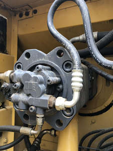 รถขุดตีนตะขาบ320B สำหรับ320C หนอนผีเสื้อมือสอง - Product Image 5