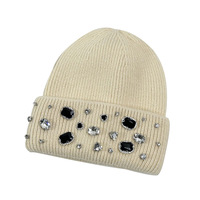 Bonnet tricoté en jacquard blanc avec strass et fourrure pour femme, style coréen, taille 56-58 cm, pour l'automne et l'hiver, effet amincissant pour le visage, protection contre le froid
