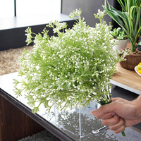 Bunga Berry Baby's Breath Buatan Gaya Eropa Berkualitas Tinggi dengan Buah Kecil untuk Dekorasi Ruang Tamu Rumah