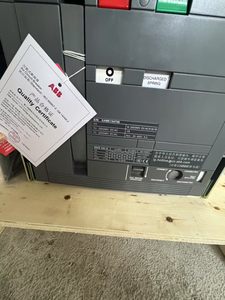 Disjoncteur pneumatique PR122/P-LSI E2N 2000A 3P 220-240V AC pour PLC - Product Image 3