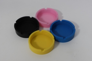 Cendrier personnalisé avec étiquette privée, cendrier en silicone pour fumeurs, utilisable pour de multiples occasions. - Product Image 2