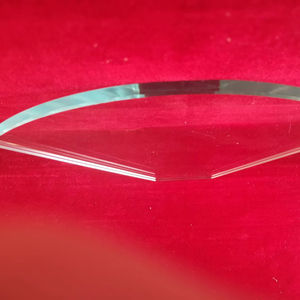 Verre trempé pour les plans <span class=keywords><strong>de</strong></span> travail <span class=keywords><strong>de</strong></span> salle <span class=keywords><strong>de</strong></span> bain et <span class=keywords><strong>de</strong></span> cuisine - Dimensions personnalisées Garantie à vie Écologique et sûr - Product Image 2