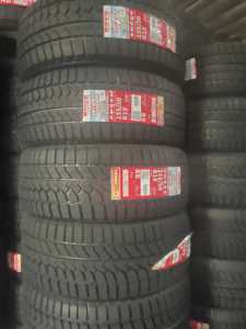 ยางรถบรรทุกหนักแบบเรเดียล ทนทานต่อการใช้งานหนัก สำหรับรุ่น 12.00R20 และ 11R22.5 - Product Image 2