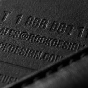 Sang Trọng 3D Nổi Tên Doanh Nghiệp Các Tông In Ấn Biểu Tượng Tùy Chỉnh Letterpress Debossed Màu Đen Bông Giấy Kinh Doanh Thẻ - Product Image 5