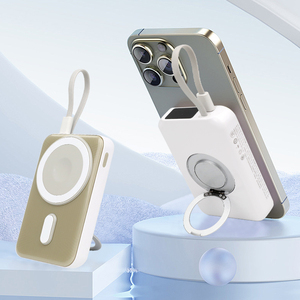 Batería Externa Magnética Semi Sólida de 10000 mAh, Apta para Teléfono Móvil y Reloj Inteligente, con Soporte - Product Image 6