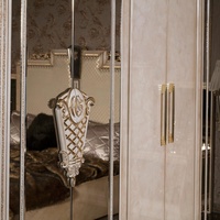 Meuble européen en bois massif doré sculpté à la main, lit à baldaquin, lit King Size classique de luxe, chambre à coucher en or, lit king size