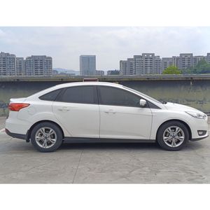 รถยนต์มือสอง <span class=keywords><strong>Ford</strong></span> <span class=keywords><strong>Focus</strong></span> ปี <span class=keywords><strong>2015</strong></span> รุ่น Sedan เบนซิน เกียร์ธรรมดา สีขาว ผ่านการตรวจสอบแล้ว สำหรับตัวแทนจำหน่ายในต่างประเทศ - Product Image 2