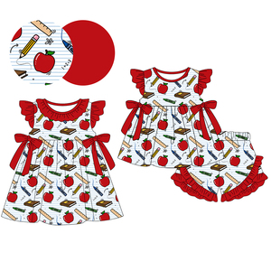 Preventa al por mayor: Ropa infantil de moda con estampado de manzanas y rayas, estilo regreso a clases, para hermanos, orgánica, MOQ 5 unidades. - Product Image 1