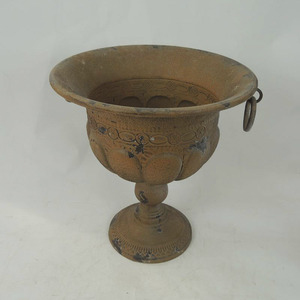 Maceta Dorada de Metal con Soporte para Plantas de Hogar y Jardín - Product Image 3