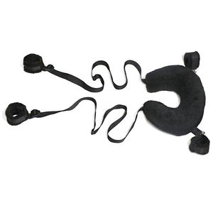 SM секс кровать скованные ноги подушка с флиртовать наручники для взрослых секс-игрушки для пар улучшение сексуального опыта - Product Image 4