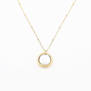 Vintage Style Baroque Pearl Necklace Gold Chain Clavicle Pendant Everyday Wear - Product Image 5