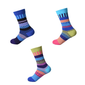 Venta al por Mayor de <span class=keywords><strong>Calcetines</strong></span> para Mujer, Diseño Bonito, ODM/OEM, <span class=keywords><strong>Calcetines</strong></span> Largos Coloridos, <span class=keywords><strong>Calcetines</strong></span> de Cuello Redondo con Dibujos Animados para Niñas - Product Image 5