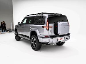 Vente en gros de voitures électriques de luxe Mengshi 817 PHEV New Energy Vehicle Véhicule tout-terrain à vendre Dongfeng Motor 4X4 Large SUV - Product Image 2