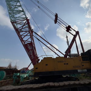 Grue sur chenilles Hitachi 150 tonnes KH850, très demandée, 3500h de travail, peinture d'origine, marque japonaise. - Product Image 1