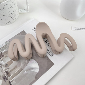 BLISSLIFE haute qualité femmes en plastique pinces à cheveux grande taille géométrique pinces à cheveux femme cheveux accessoires coiffure - Product Image 1