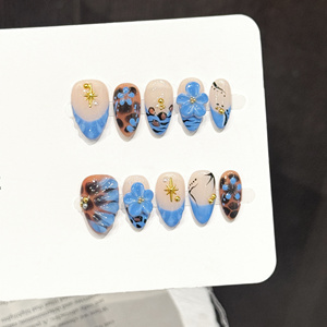 <span class=keywords><strong>Uñas</strong></span> Postizas Personalizadas al por Mayor, Diseño de Leopardo Azul 3D, Florales, Acrílicas, de Gel, Reutilizables, <span class=keywords><strong>Cortas</strong></span>, Almendradas, Premium, Hechas a Mano - Product Image 6