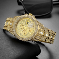 Jam Tangan Pria Iced Out Tiga Sub Dial Jendela Tanggal Dial Bertabur Kristal Gelang Warna Emas Jam Tangan Hip Hop Bling