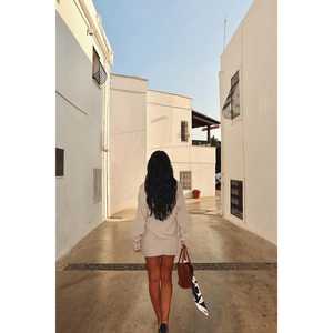 Conjunto de Traje Leda Beige para Mujer - Product Image 2