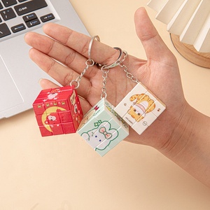 Thấp moq OEM khuyến mãi mini DIY giáo dục ma thuật <span class=keywords><strong>Cube</strong></span> Keychain Giao hàng nhanh chóng tùy chỉnh 3.5cm UV in Keyring quà tặng đồ chơi - Product Image 3