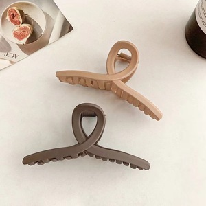 High End Hair Claw <b>Clips</b> Elegant Updo Hair Clamps Matte Finish Hair Barrettes Fashion Headwear For Daily And Party Use - Product Image 3