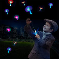 Jouets lumineux LED, libellules en bambou clignotantes, hélices en plastique à friction manuelle, électroniques, cadeau pas cher pour enfants, décoration de fête