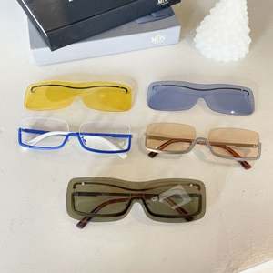 Gafas de Sol de Una Pieza con Doble Lente, Diseño Vintage de Lujo 2022 para Mujer, Montura Cuadrada sin Aro de Aleación - Product Image 4