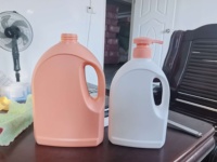 Bouteille de lessive en HDPE de 2 L avec poignée, emballage pour gel douche et shampoing, logo personnalisé