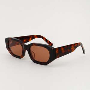 Lunettes de soleil polarisées œil de chat UV400 pour femmes, monture petite en acétate, style rétro, personnalisables avec logo, collection 2025 - Product Image 6