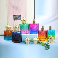 Flacon de parfum de luxe en verre vide de 30 ml, coloré, avec bouchon à vis et impression sérigraphiée, forme plate, pour vaporisateur de parfum et diffuseur à bâtonnets