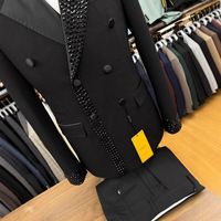 Costume Homme Noir à Revers Pointus, Sur Mesure, Grande Vente, Croisé, Formel, Élégant, avec Cristaux, Veste et Pantalon, Tenue de Marié