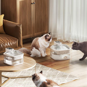 Nuovissima Fontanella d'Acqua per Animali Domestici da 4,5L, Ecologica, Grande Capacità, Automatica, Intelligente, con Ricarica Wireless e Doppio Beccuccio, per Uso Interno - Product Image 6