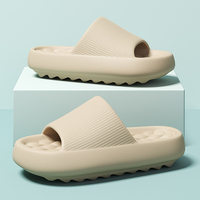 Sandales EVA pour femmes à bout ouvert, style décontracté, design nuage, semelle souple antidérapante, pour l'été, l'automne et le printemps